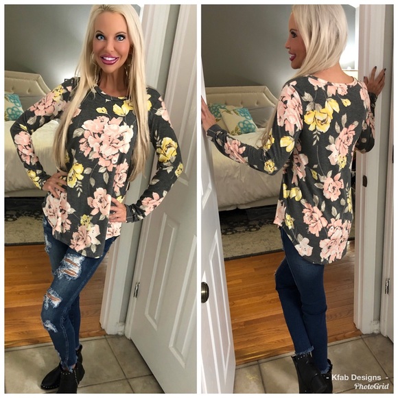 Tops - 🛍LAST 1! Charcoal Floral Super Soft Tunic